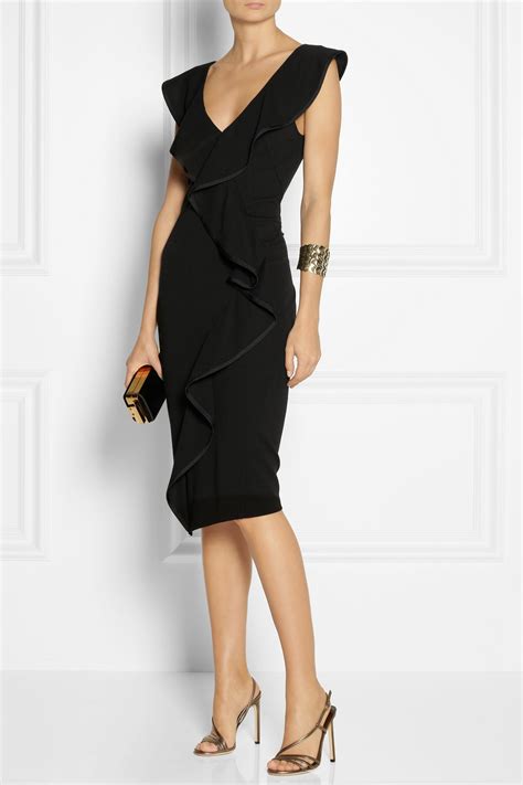 what to wear to a charity event